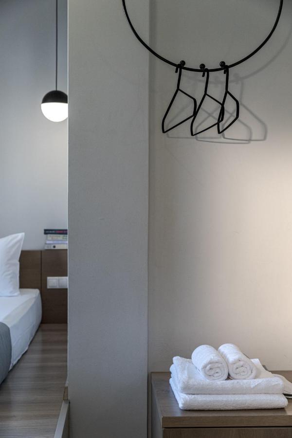 Bed In Hotel Atenas